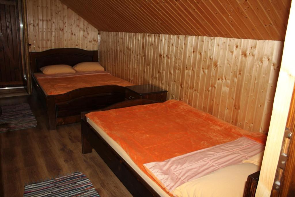 Natura Family Resort Avrig Rum bild
